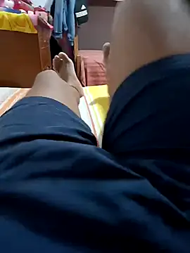 Geminis_95's cam snapshot