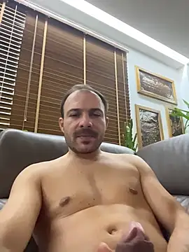 Adventurehotman's cam snapshot