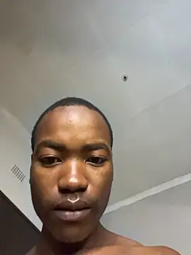 Boytoy_BigD's cam snapshot