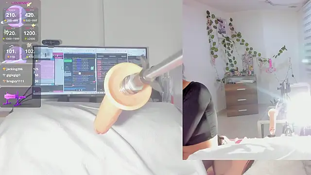 sofi_velez's cam snapshot