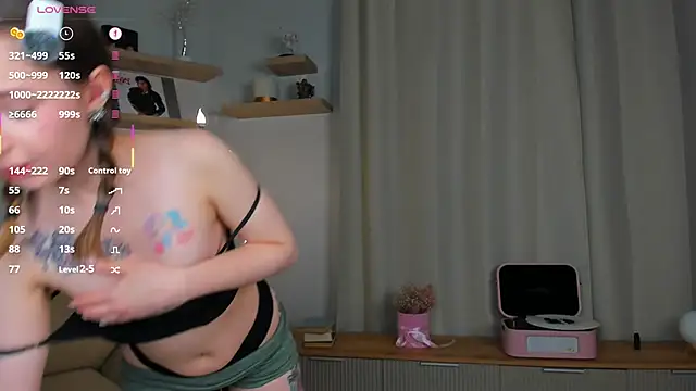 DominikaElis's cam snapshot