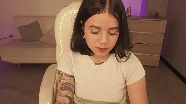 Nicole_Foxx_'s cam snapshot