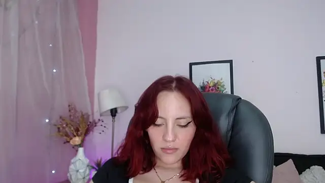 Lulugh_'s cam snapshot