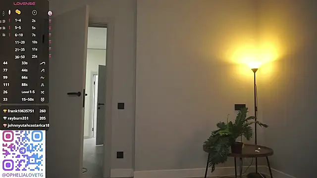 AdrianaCoenen's cam snapshot