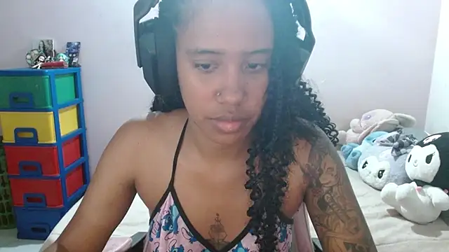 TiffanyRoouse's cam snapshot