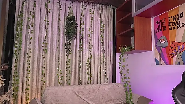 SarahLynn7's cam snapshot