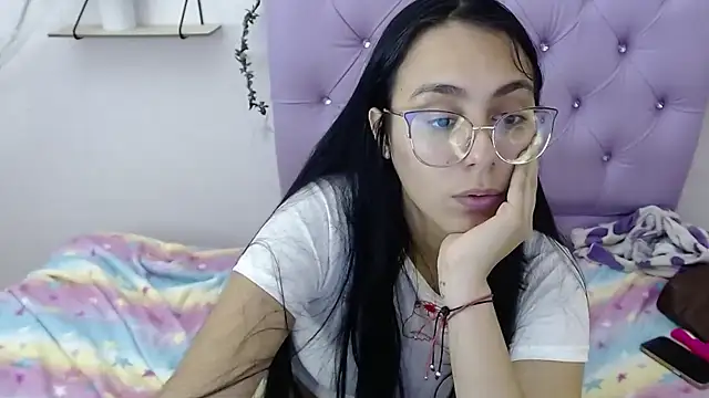 Freyja_01's cam snapshot