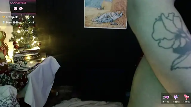 AbsentaVert's cam snapshot