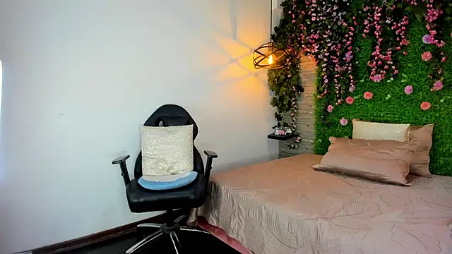 SarahDeyvis's cam snapshot