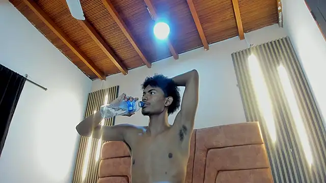 FYKMOR_1 live sex cam