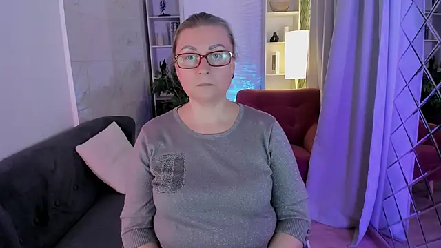 AlexandraKind's cam snapshot