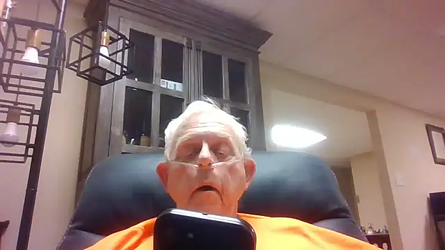 bootlegmanz's cam snapshot