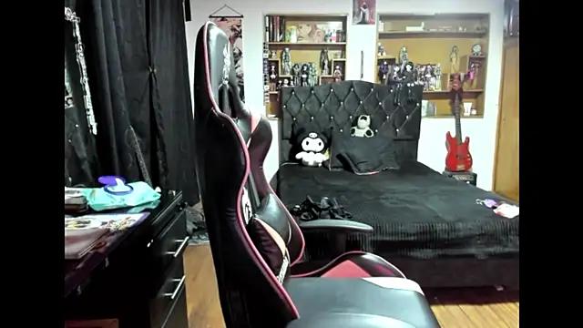 Maki_Zein_ live sex cam