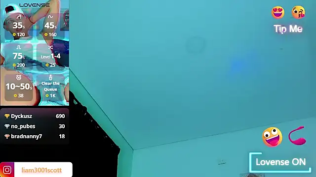 Liamscott_'s cam snapshot