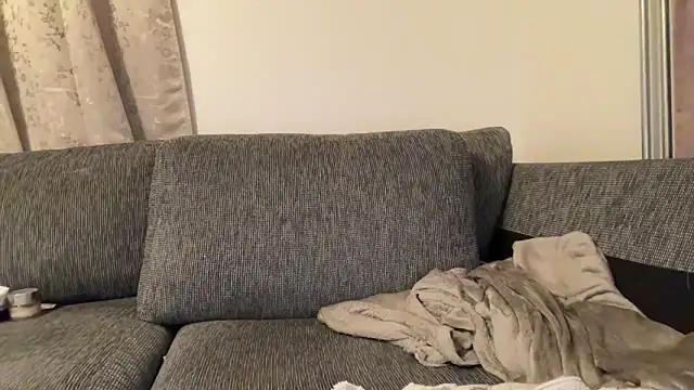 cumwithmee3 live sex cam