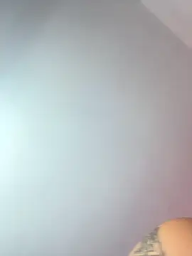 Devilsweet17 live sex cam