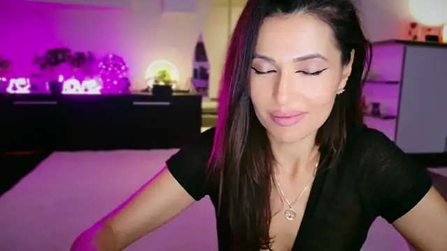 MissSmiley26 live sex cam