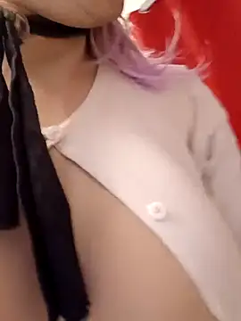 sissytrapdolly24 live sex cam