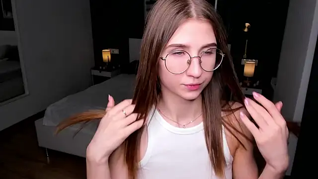 EditaBand live sex cam