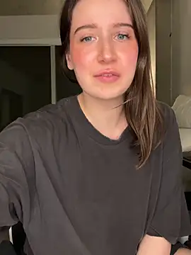 nerdynina live sex cam