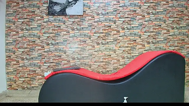 couple_lovelyds live sex cam