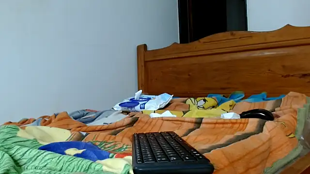 smallkarlakarla live sex cam