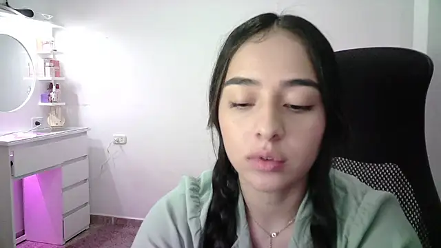 aineangeel's cam snapshot