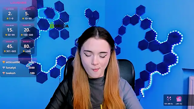 liana_kisses's cam snapshot