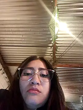 Marilyn_1-2's cam snapshot