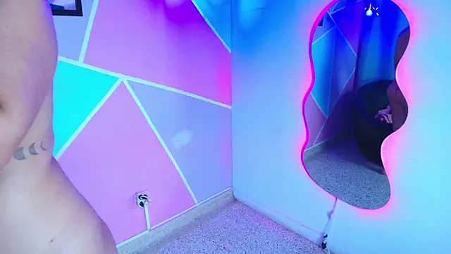 amyfuntime's cam snapshot