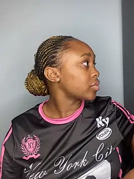 Pearl_00 live sex cam