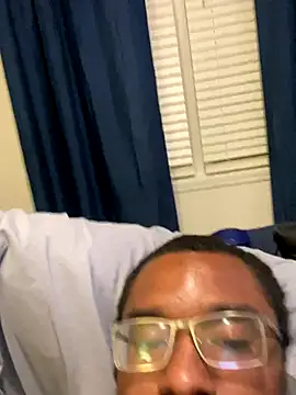 ReShawn24TM live sex cam