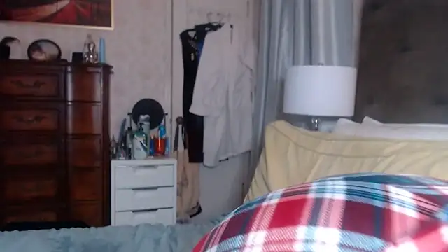 BigbustedBrenda's cam snapshot