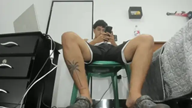 moubli_ live sex cam