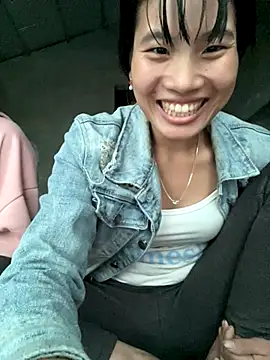 sukanaka99's cam snapshot