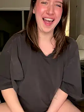 nerdynina live sex cam