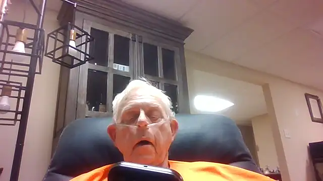 bootlegmanz's cam snapshot