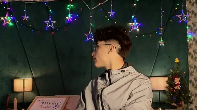 Aaron_Eze live sex cam