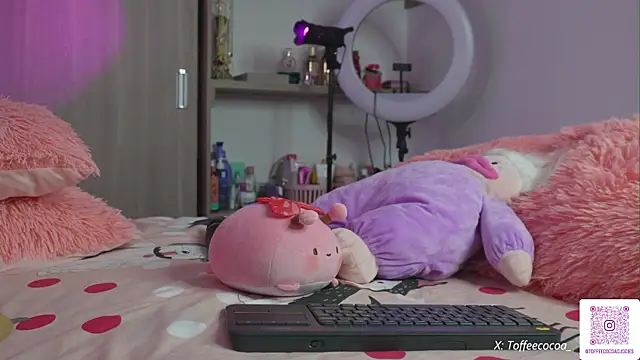 sophi_lii's cam snapshot