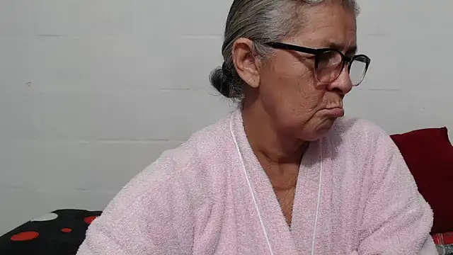 candy_mature_ live sex cam