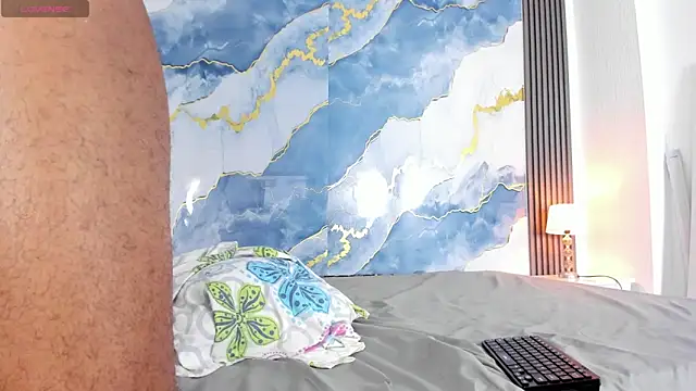 Kylieandjhonny live sex cam