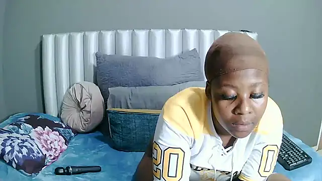 SavageHoney's cam snapshot