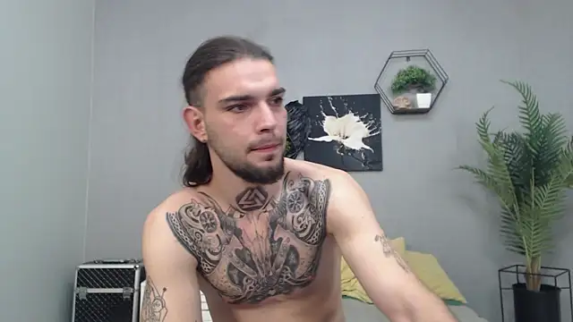 KaneHunter's cam snapshot