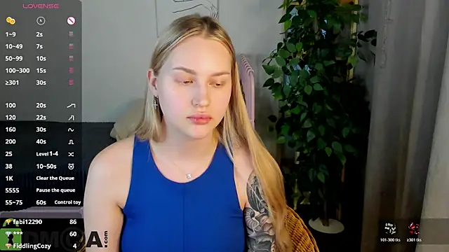 Carol__Cox's cam snapshot