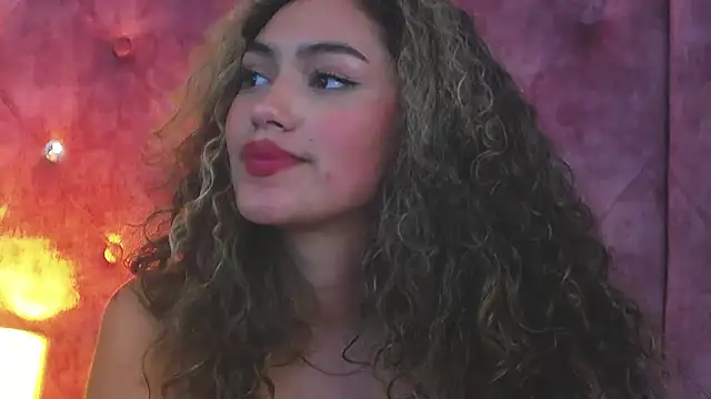 MaddisonBelucci's cam snapshot