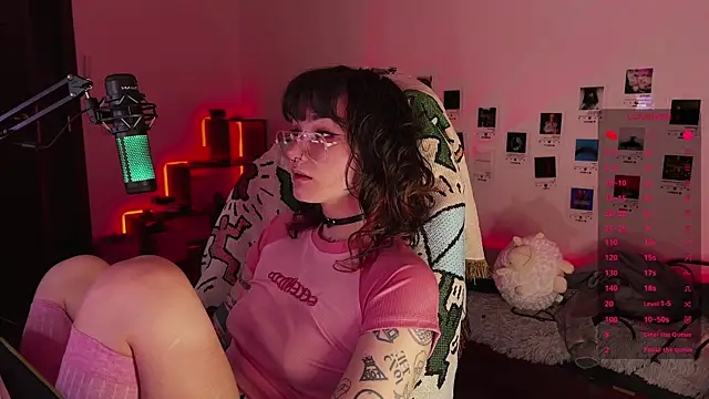 deadlysweet live sex cam