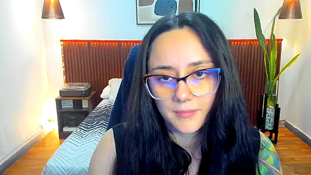 KatherineBond's cam snapshot