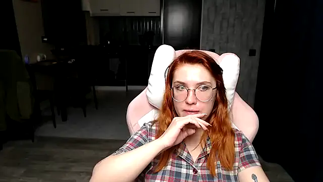 Reginasmilee's cam snapshot