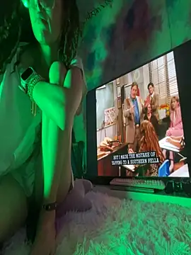 BABYUNICORN's cam snapshot