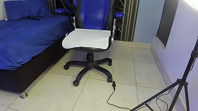 Yelena03's cam snapshot